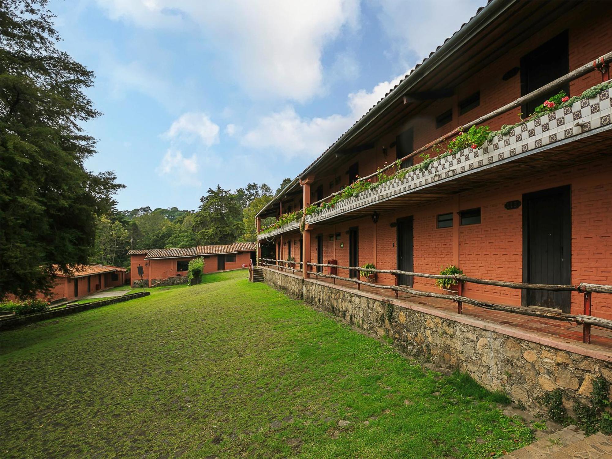 Hotel Pie de la Sierra Uruapan  Extérieur photo