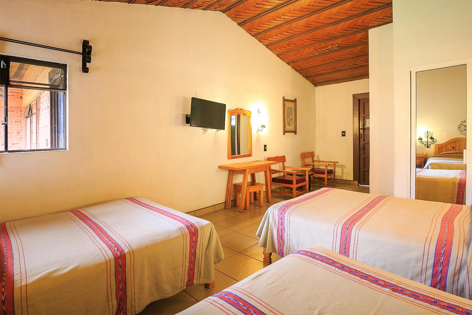 Hotel Pie de la Sierra Uruapan  Extérieur photo