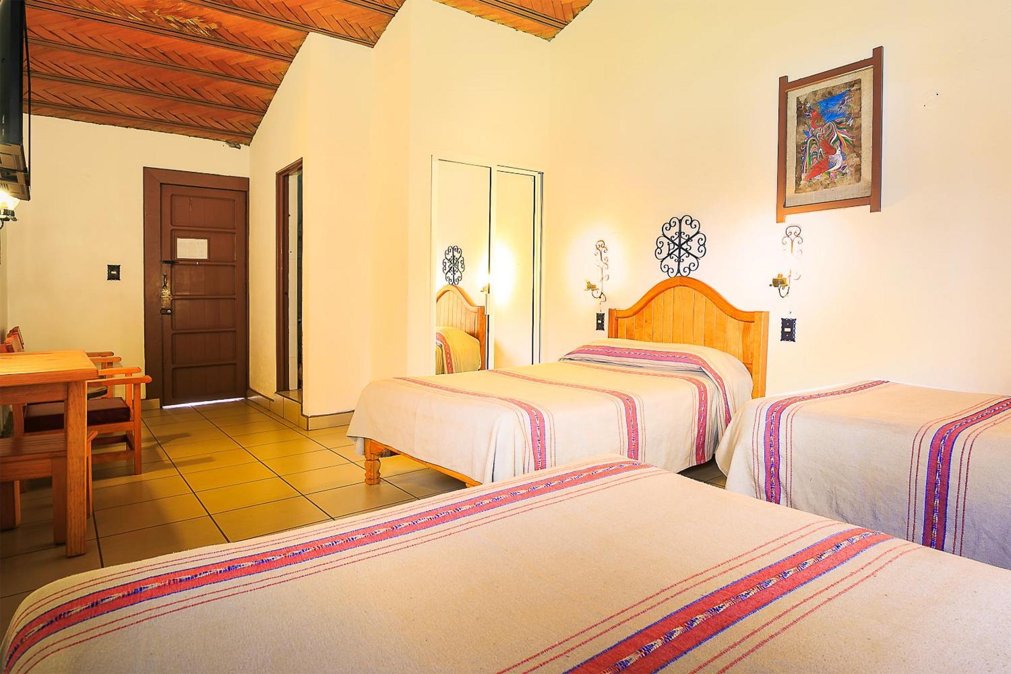 Hotel Pie de la Sierra Uruapan  Extérieur photo