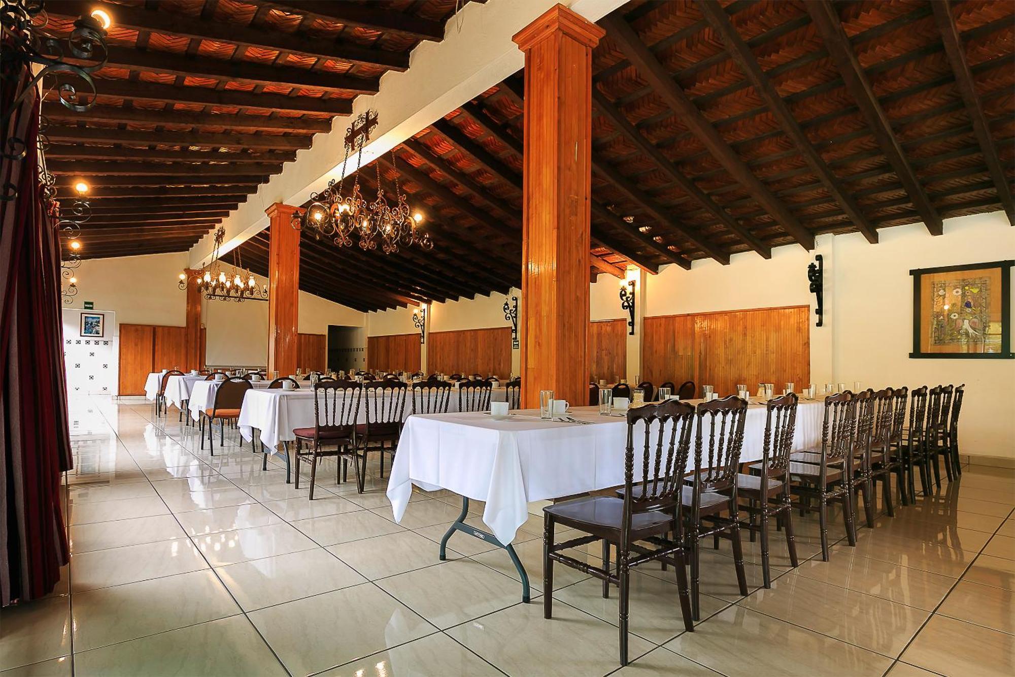 Hotel Pie de la Sierra Uruapan  Extérieur photo