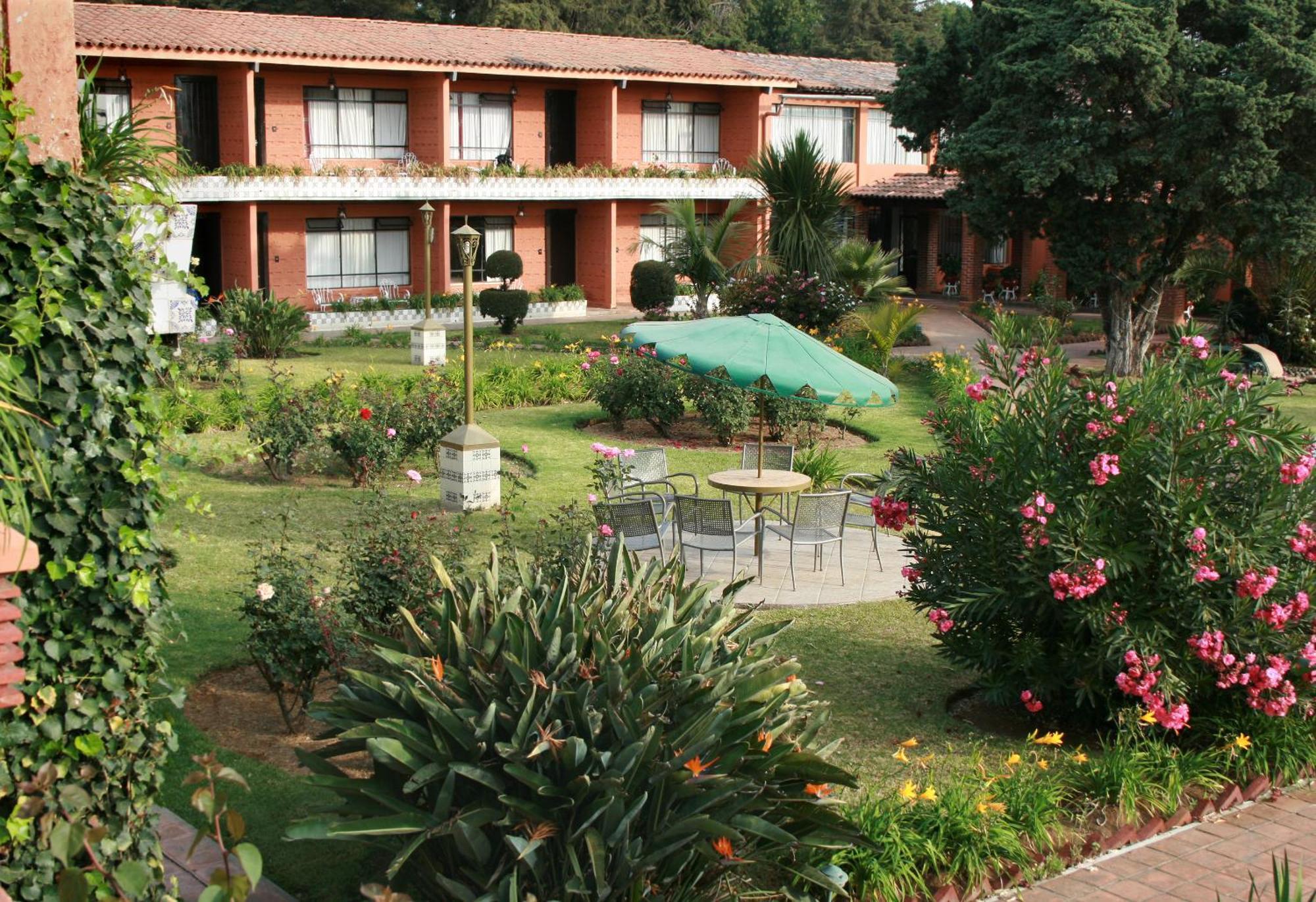 Hotel Pie de la Sierra Uruapan  Extérieur photo