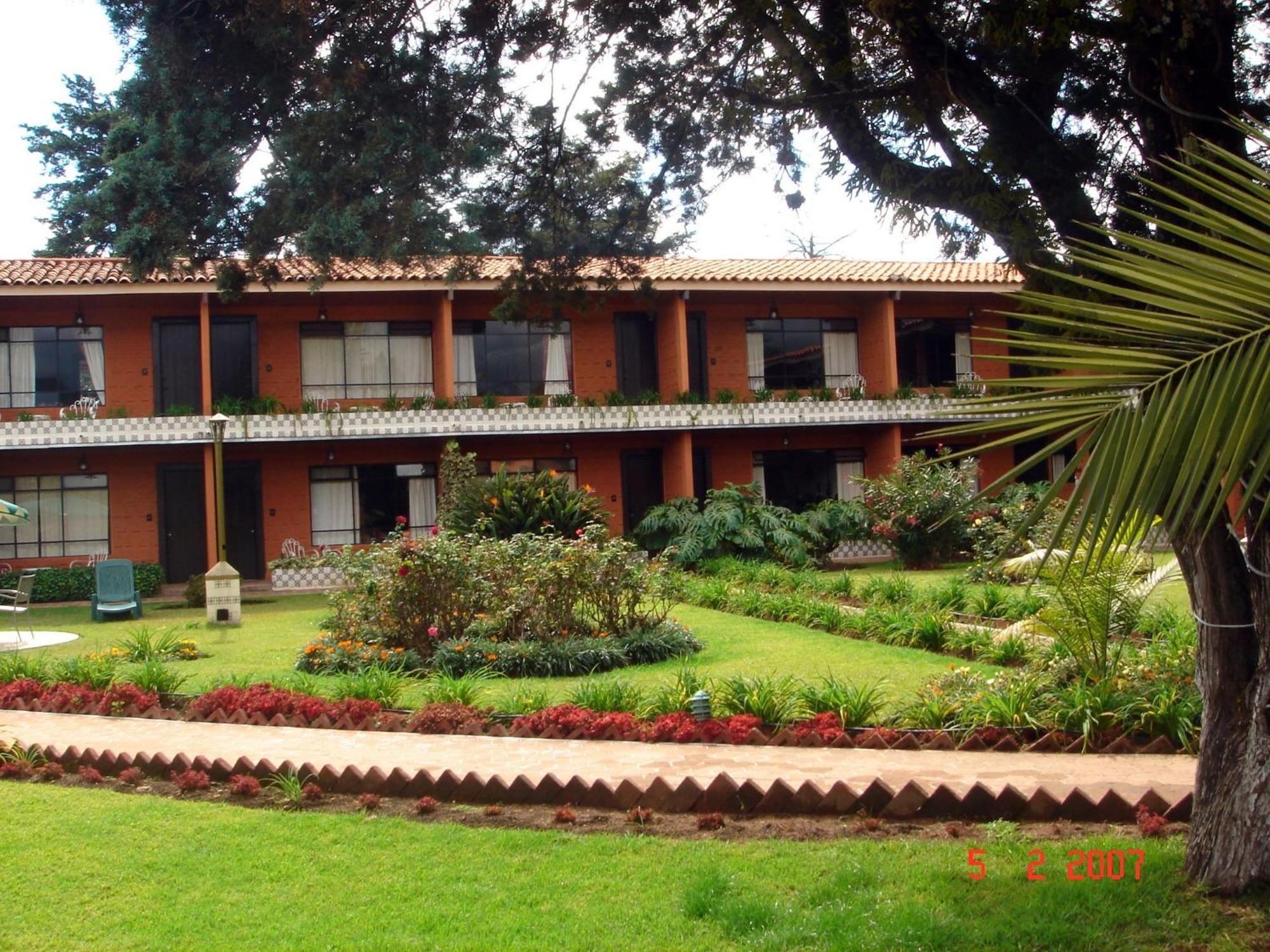 Hotel Pie de la Sierra Uruapan  Extérieur photo